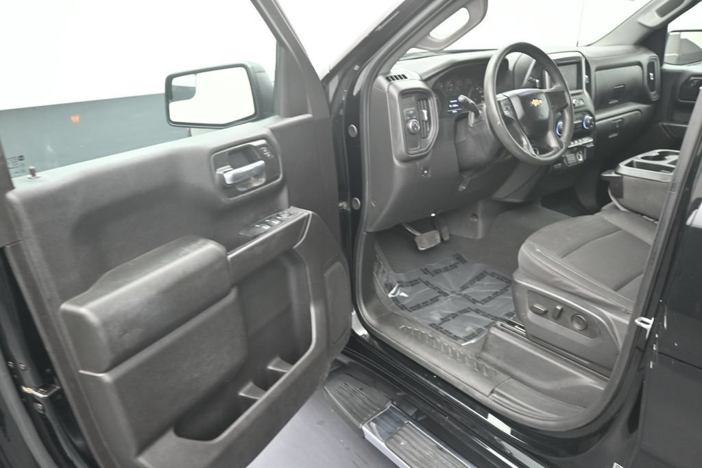 Used 2024 Chevrolet Silverado 1500 Custom RWD image 10