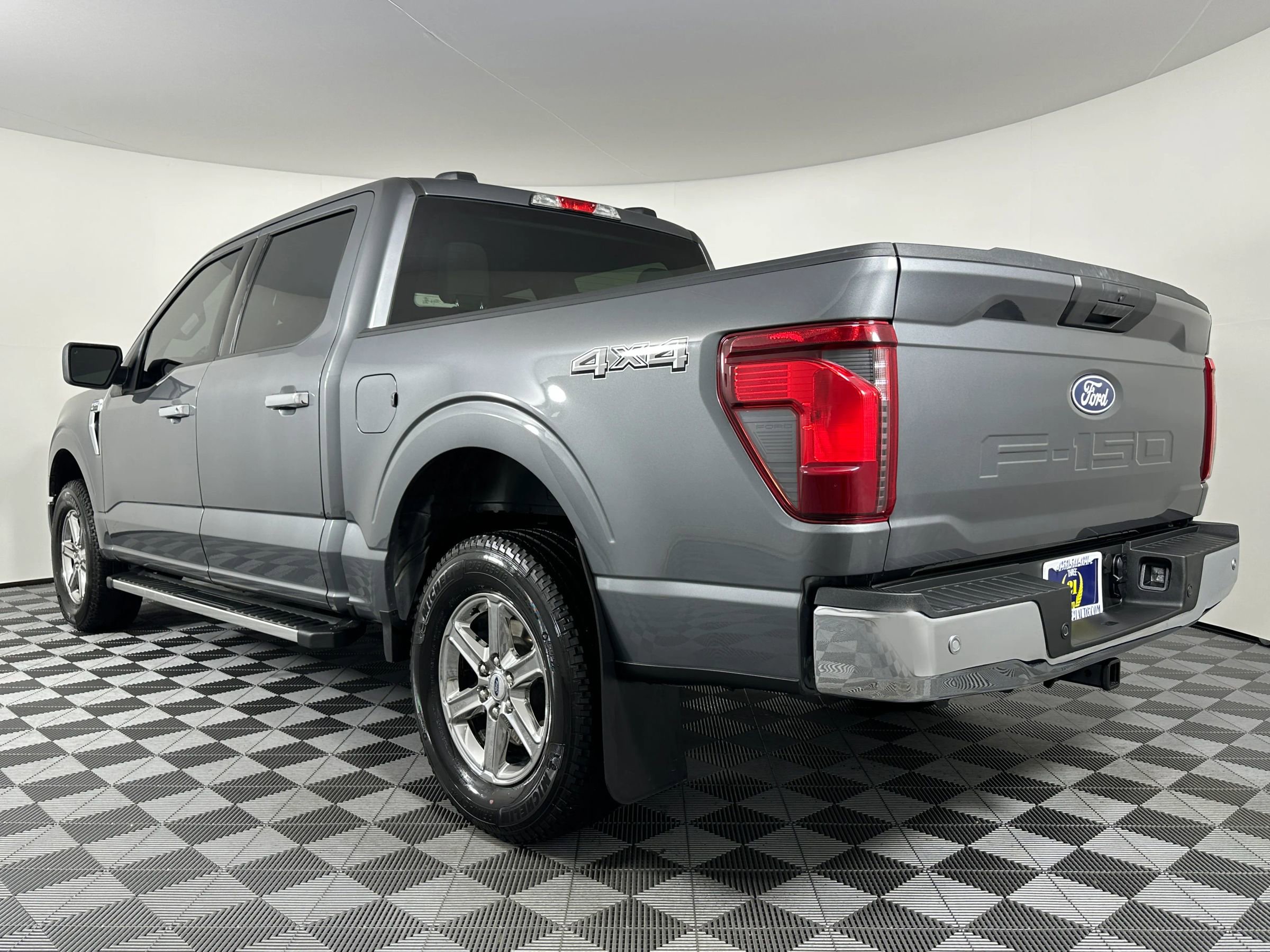 Used 2025 Ford F150 XLT w/ Equipment Group 301A Standard AWD/4WD image 13