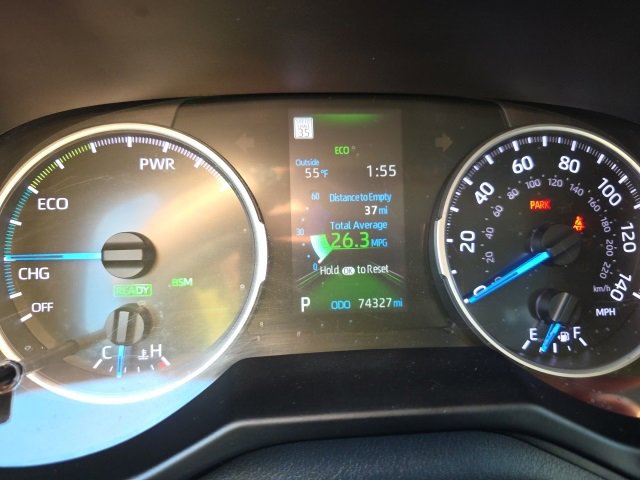 Used 2020 Toyota RAV4 LE w/ Carpet Mat Package image 12