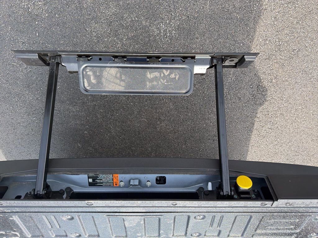 Used 2025 Ford F250 Platinum w/ Platinum Plus Package AWD/4WD image 12