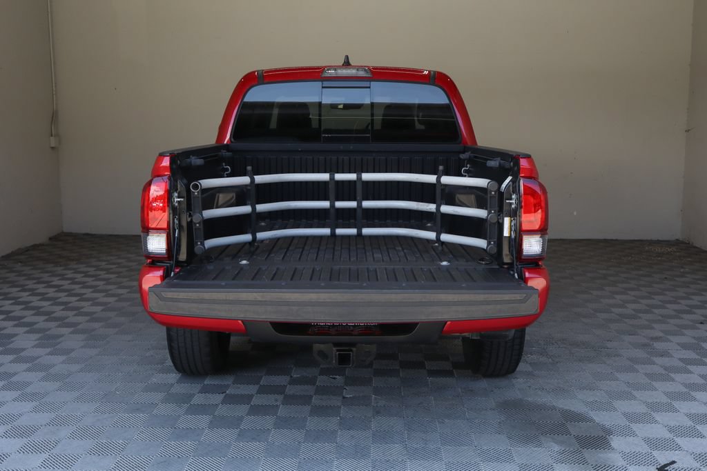 Used 2023 Toyota Tacoma SR5 w/ Technology Package AWD/4WD image 8