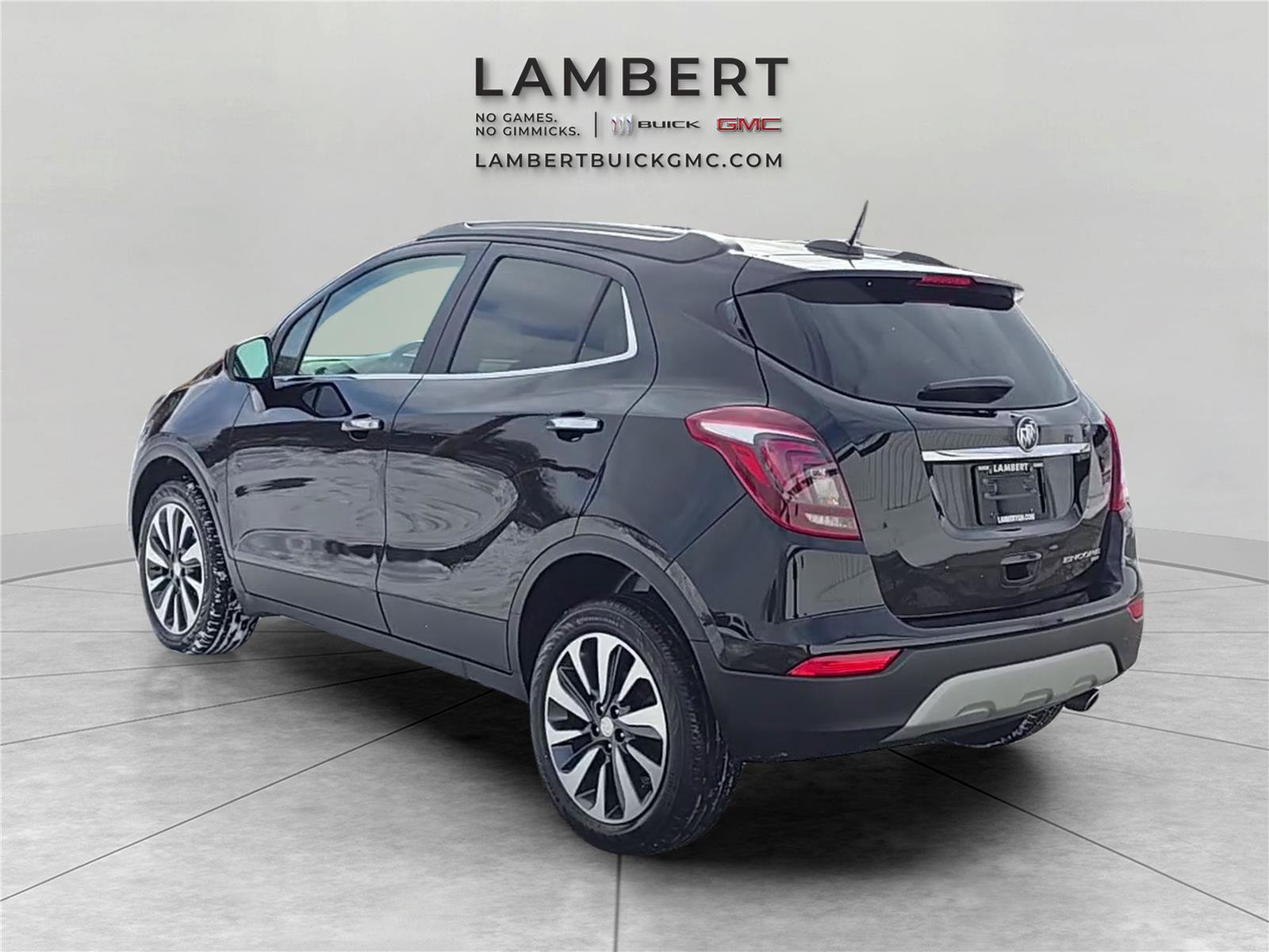 Used 2022 Buick Encore Preferred w/ Safety Package image 3