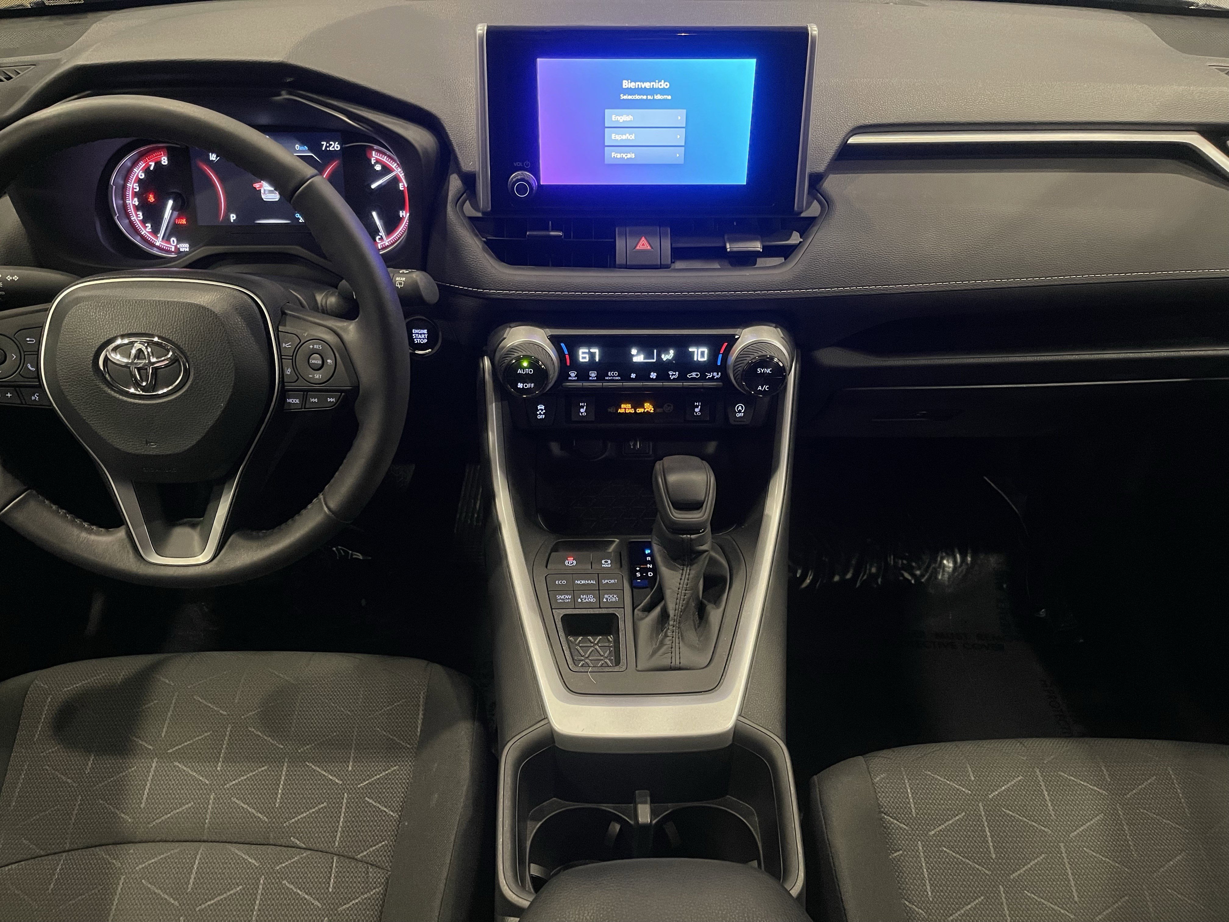 Used 2023 Toyota RAV4 XLE image 18