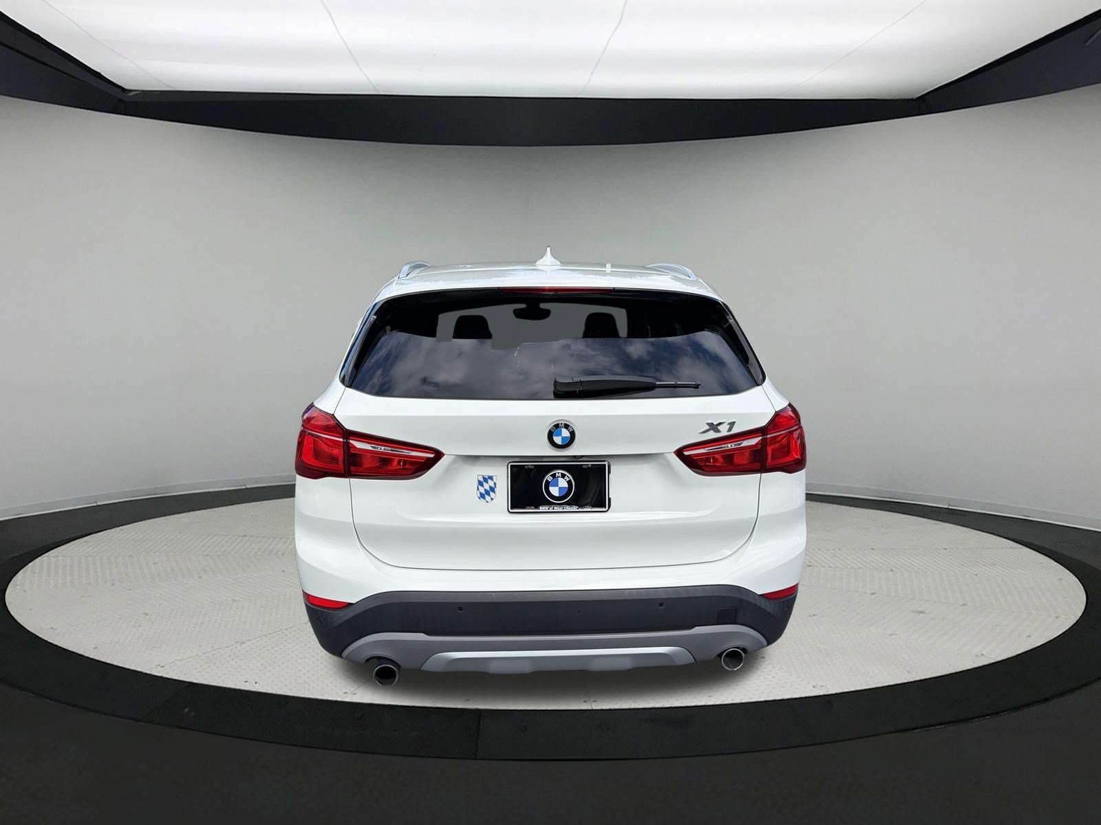 Used 2018 BMW X1 xDrive28i AWD/4WD image 5
