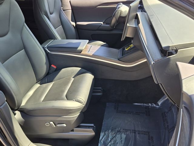 Used 2023 Tesla Model X image 15