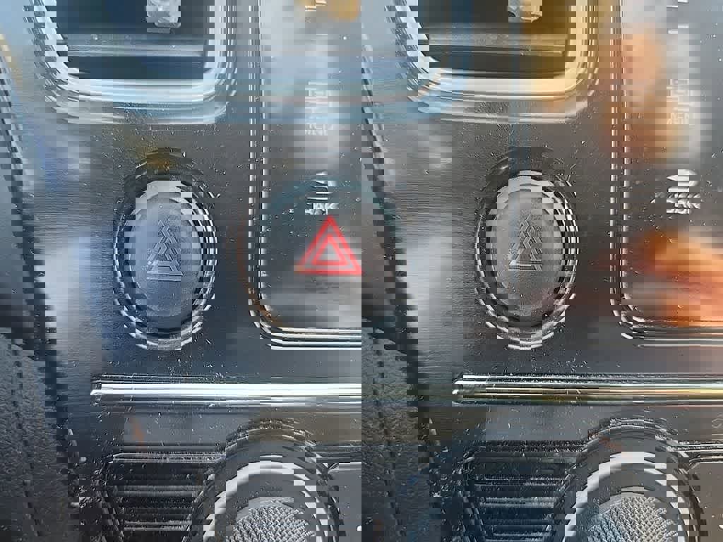 Used 2015 Honda Civic SE image 21