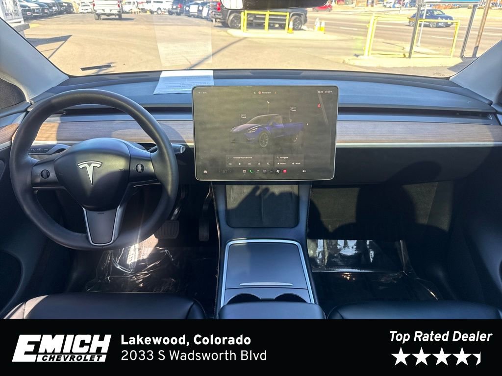 Used 2024 Tesla Model Y Long Range image 12