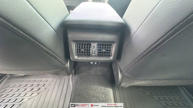 New 2026 Toyota Camry SE image 13