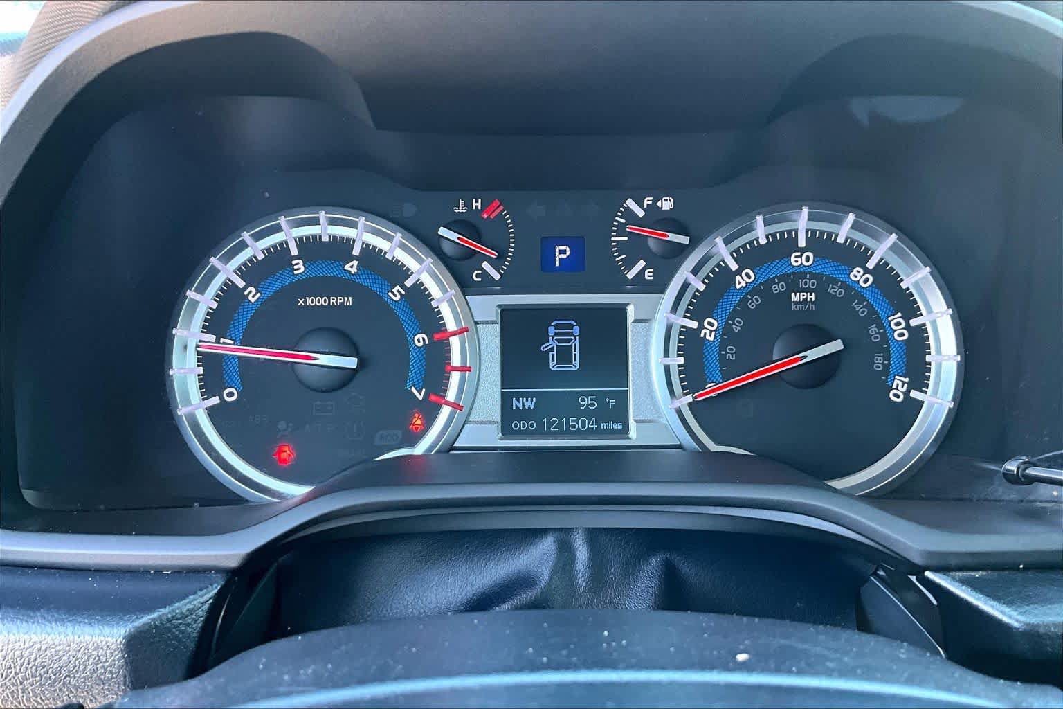 Used 2018 Toyota 4Runner TRD Off-Road Premium w/ Wilderness Package AWD/4WD image 25