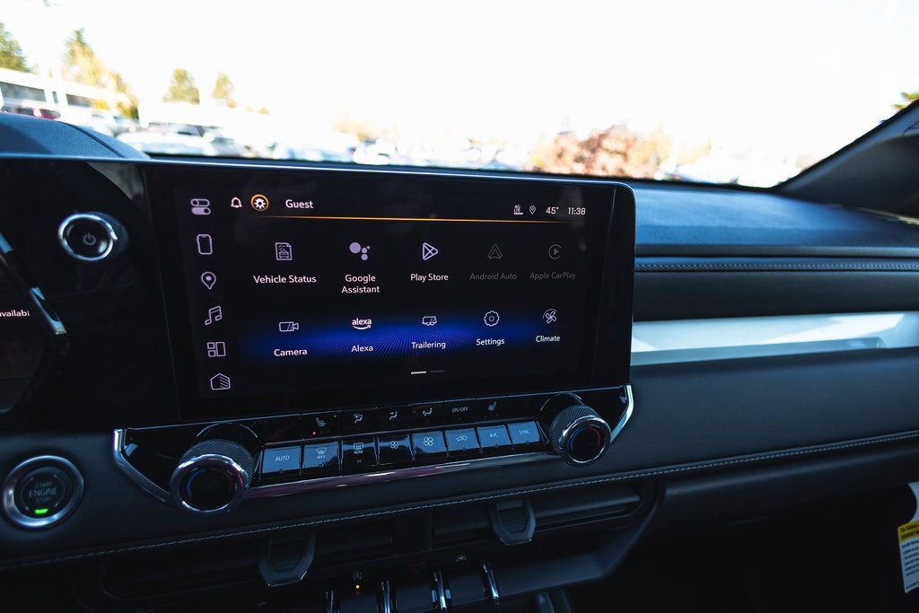 New 2025 Chevrolet Colorado LT w/ LT Convenience Package image 20