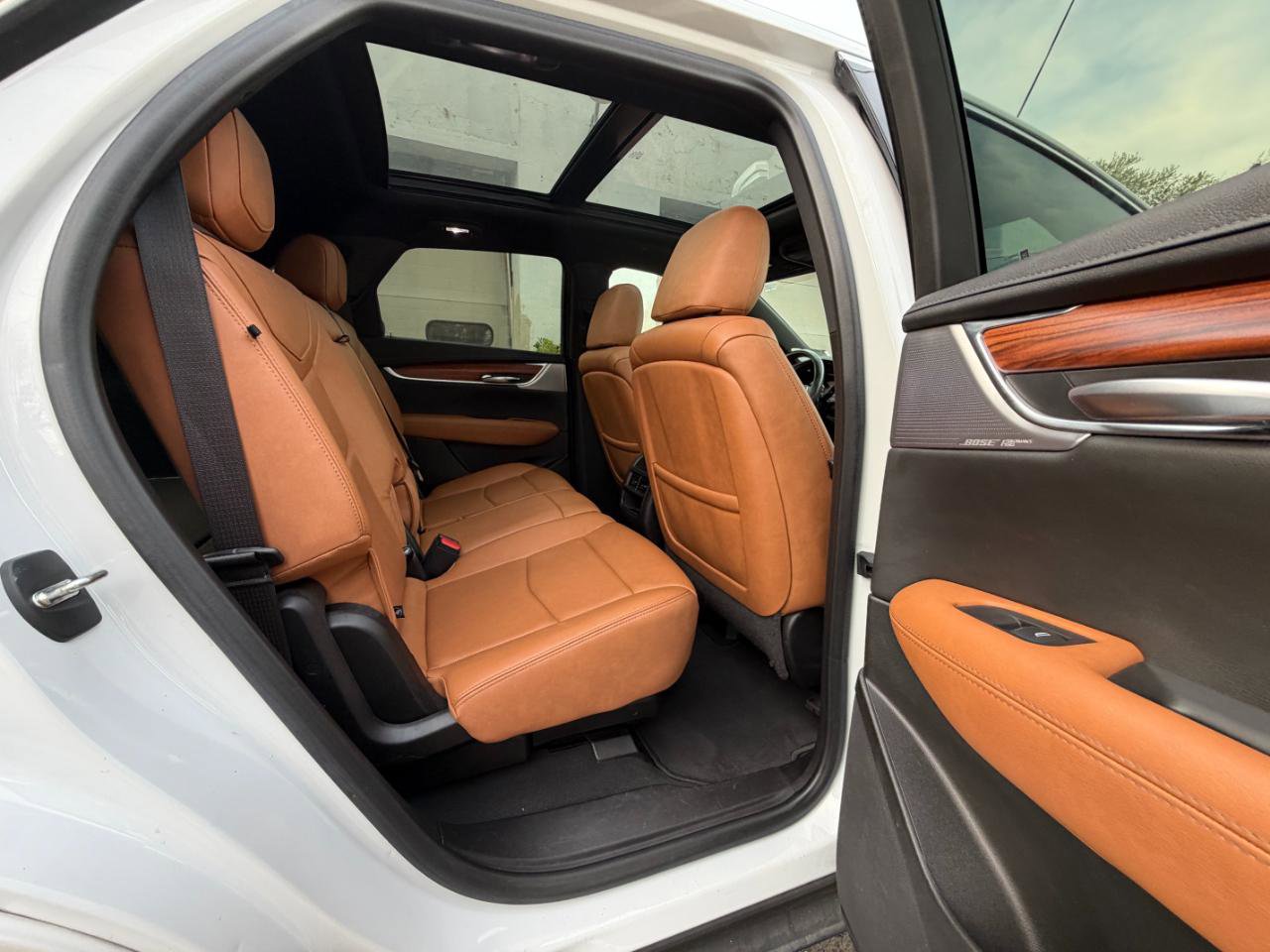 Used 2020 Cadillac XT5 Premium Luxury AWD/4WD image 36