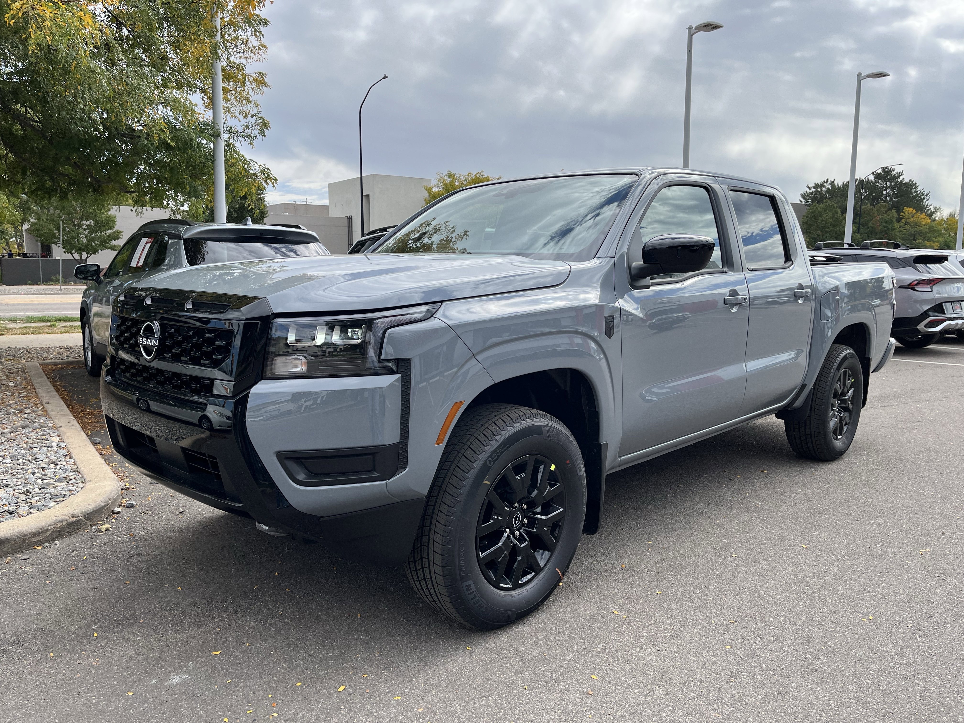 New 2026 Nissan Frontier SV image 3