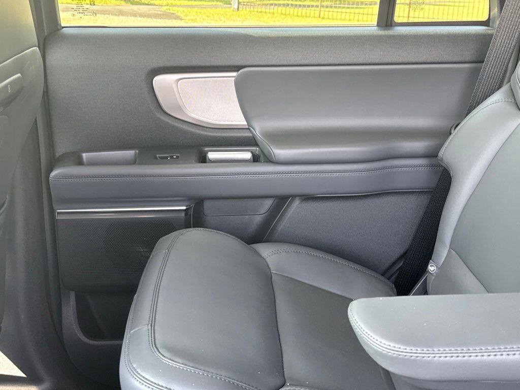 New 2026 Ford Expedition Active RWD image 41