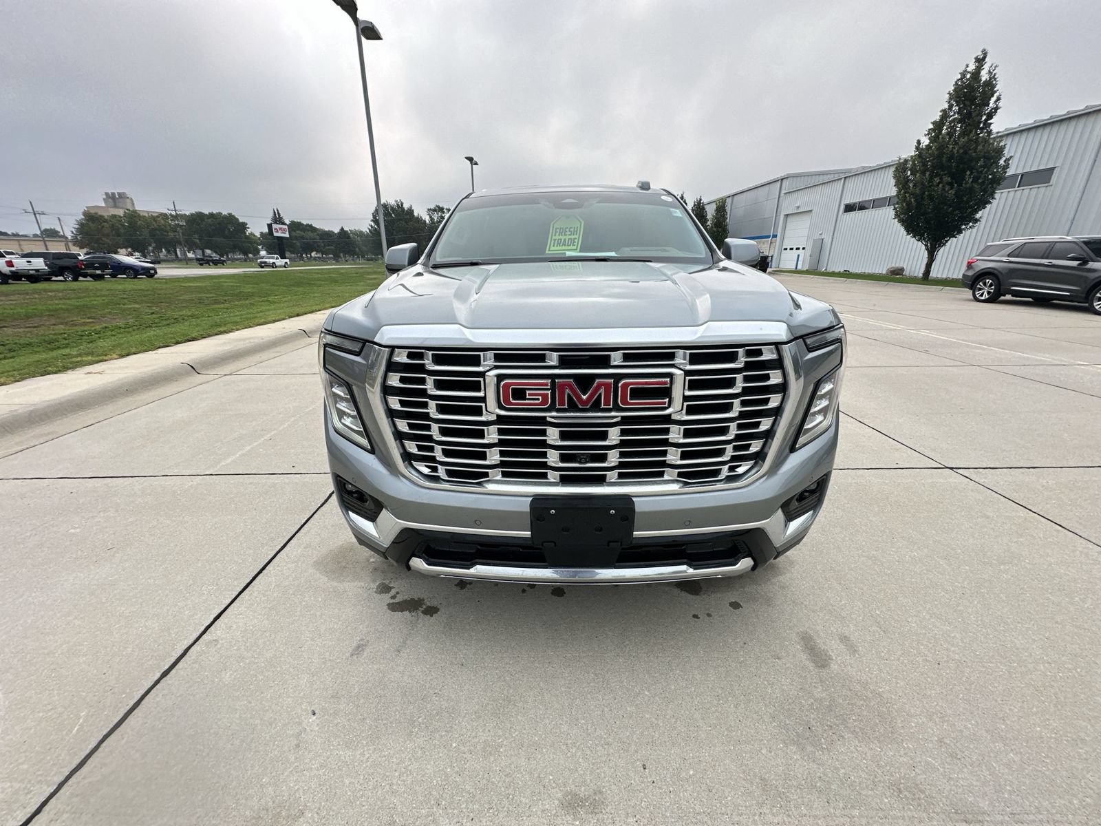Certified 2025 GMC Yukon XL Denali w/ Denali Reserve Package AWD/4WD image 17