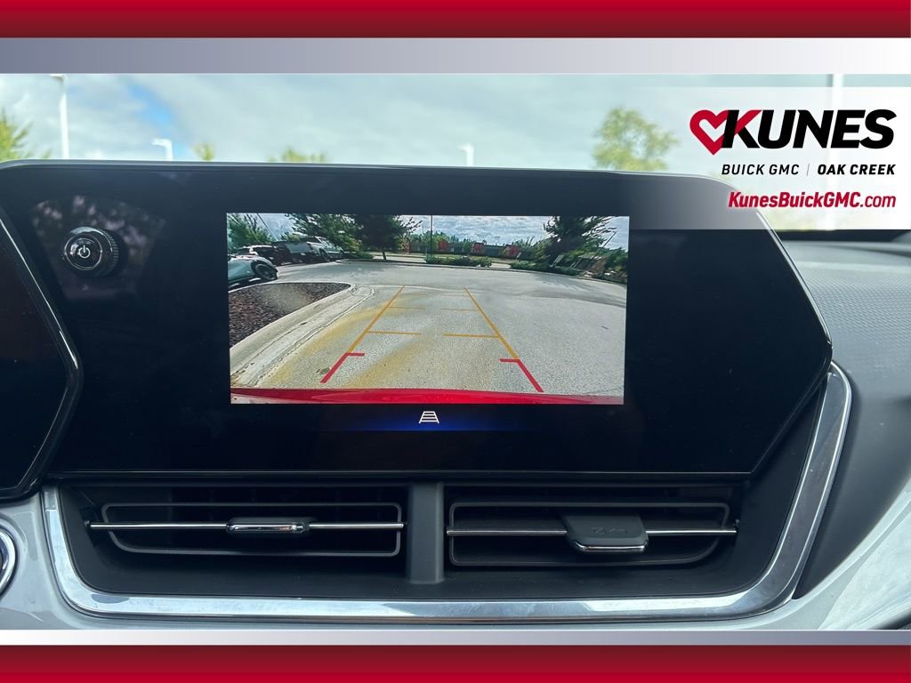 Used 2024 Chevrolet Trax LT w/ Driver Confidence Package image 20