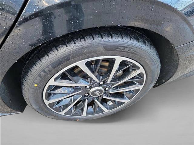Used 2021 Hyundai Sonata Limited FWD image 12