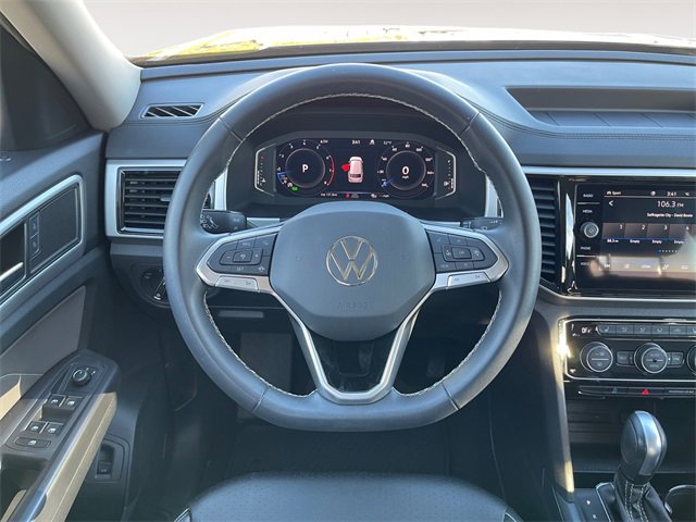 Used 2023 Volkswagen Atlas SE w/ Panoramic Sunroof Package image 12