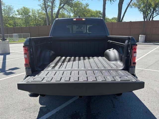 New 2026 RAM 1500 Express AWD/4WD image 6