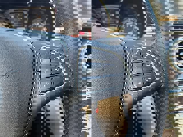 Used 2018 Mercedes-Benz C 300 4MATIC Sedan image 23