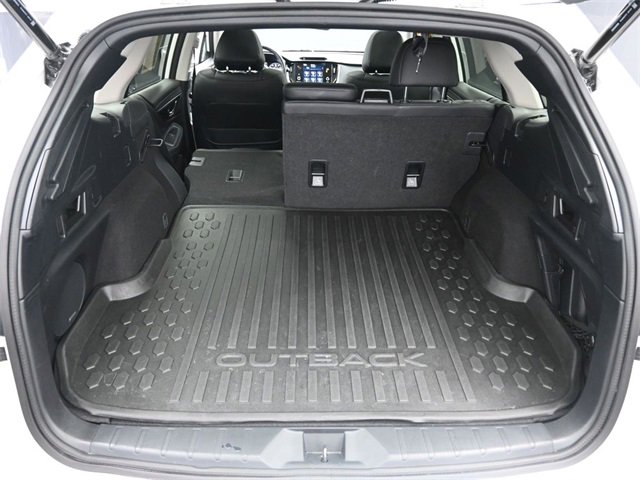 Used 2022 Subaru Outback Limited image 26