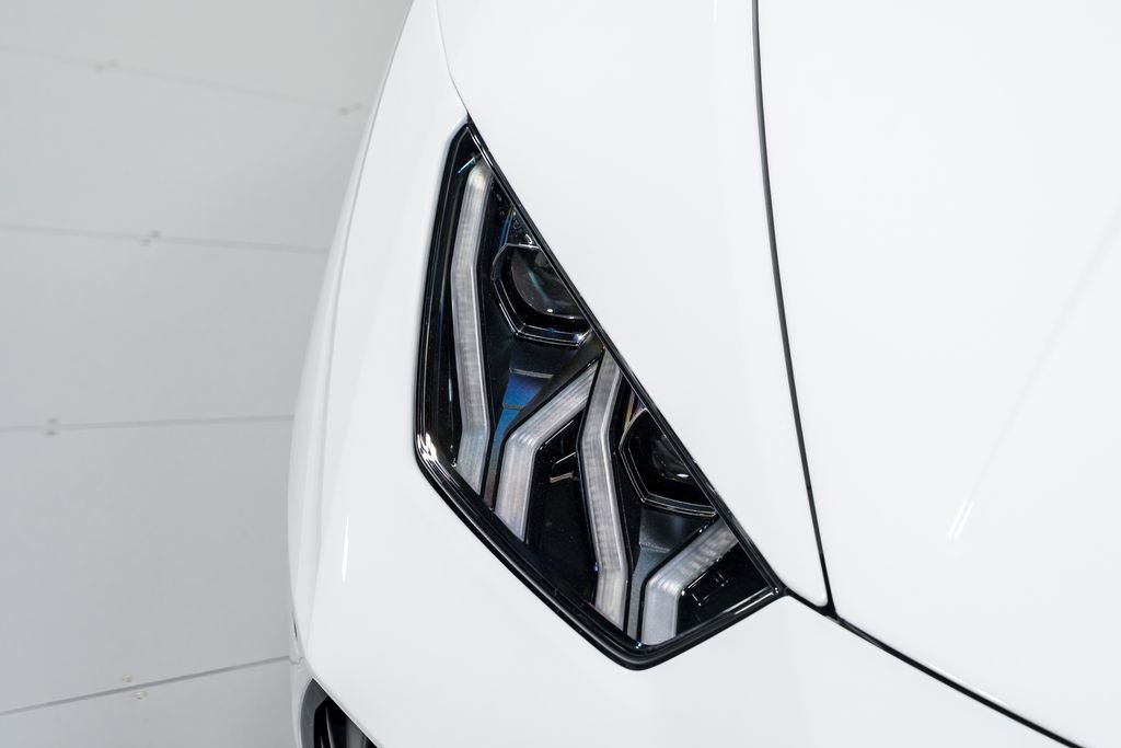 Used 2022 Lamborghini Huracan EVO RWD image 47