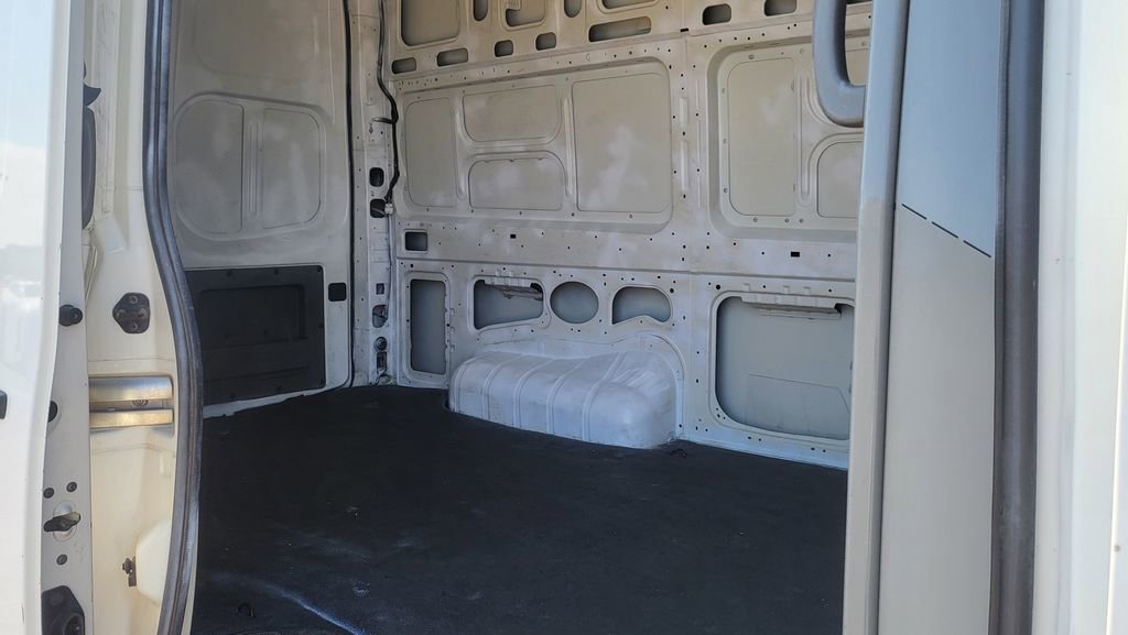 Used 2016 Nissan NV 2500 S w/ Power Package image 16