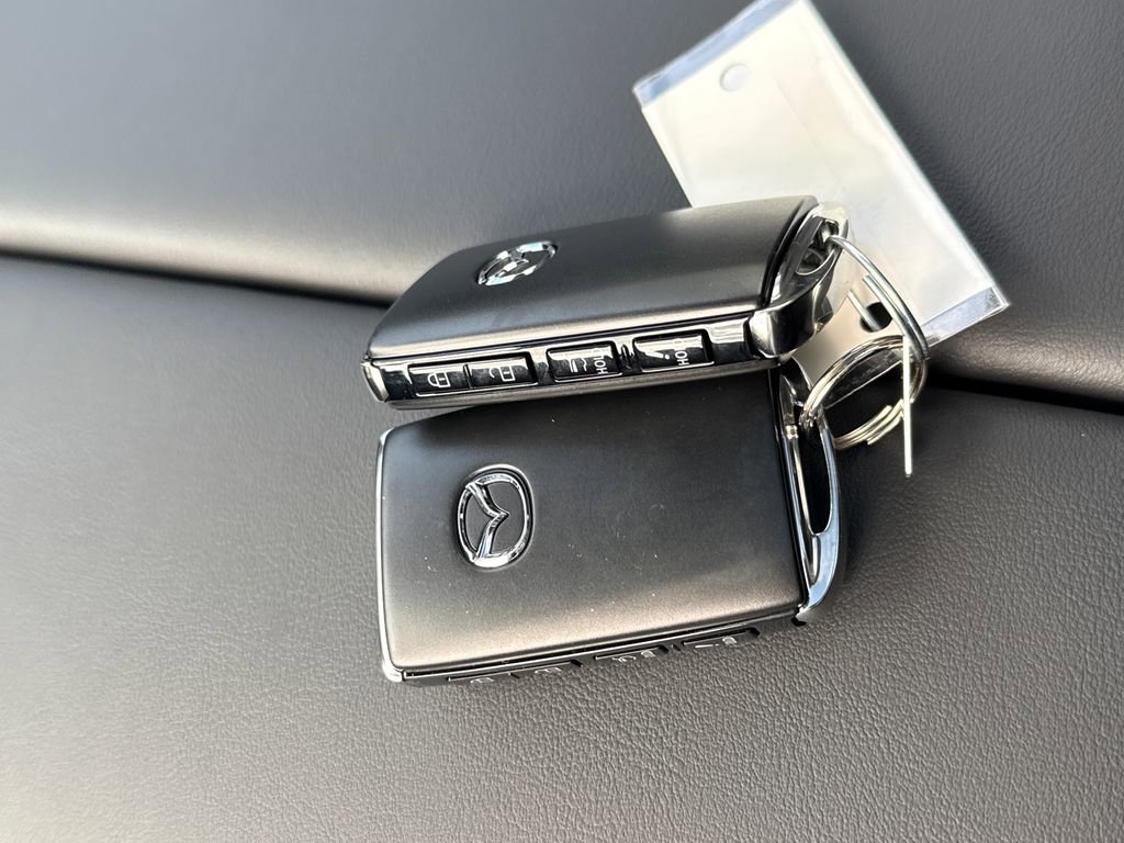 New 2026 MAZDA CX-90 Plug-In Hybrid w/Premium Sport image 29