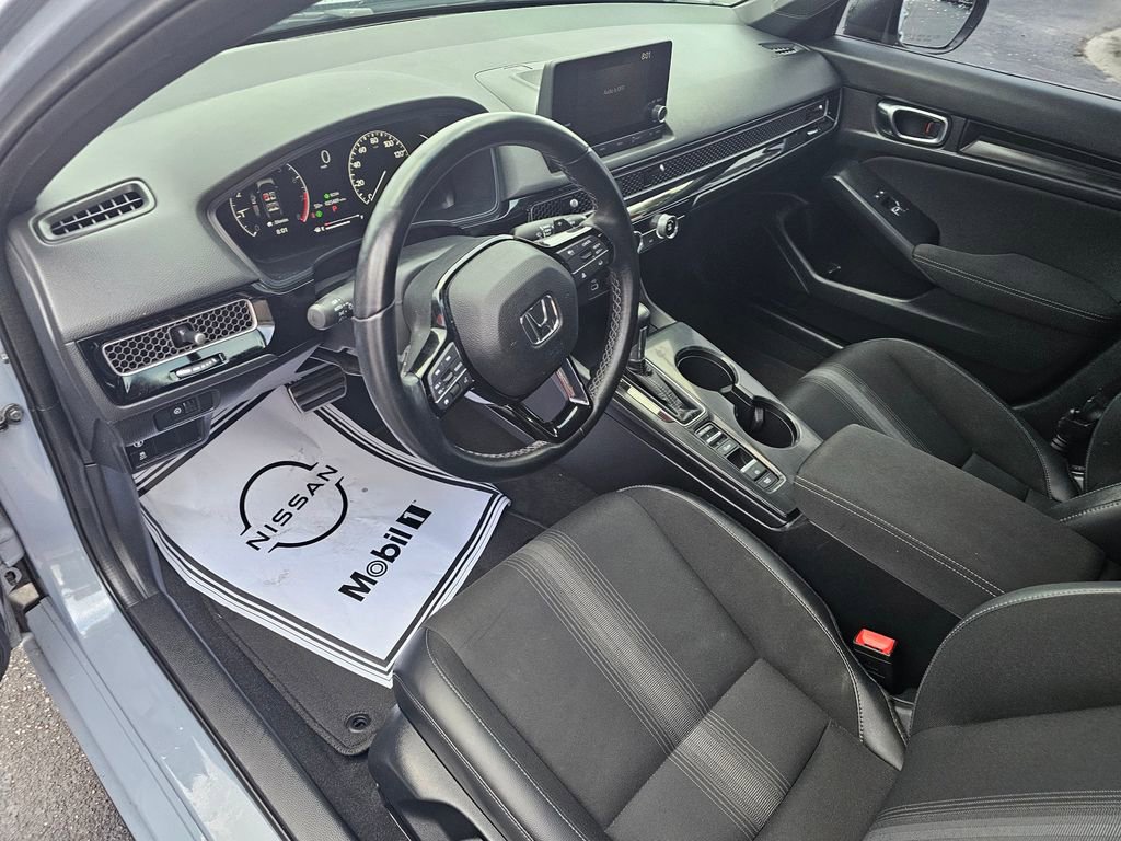 Used 2023 Honda Civic Sport image 16