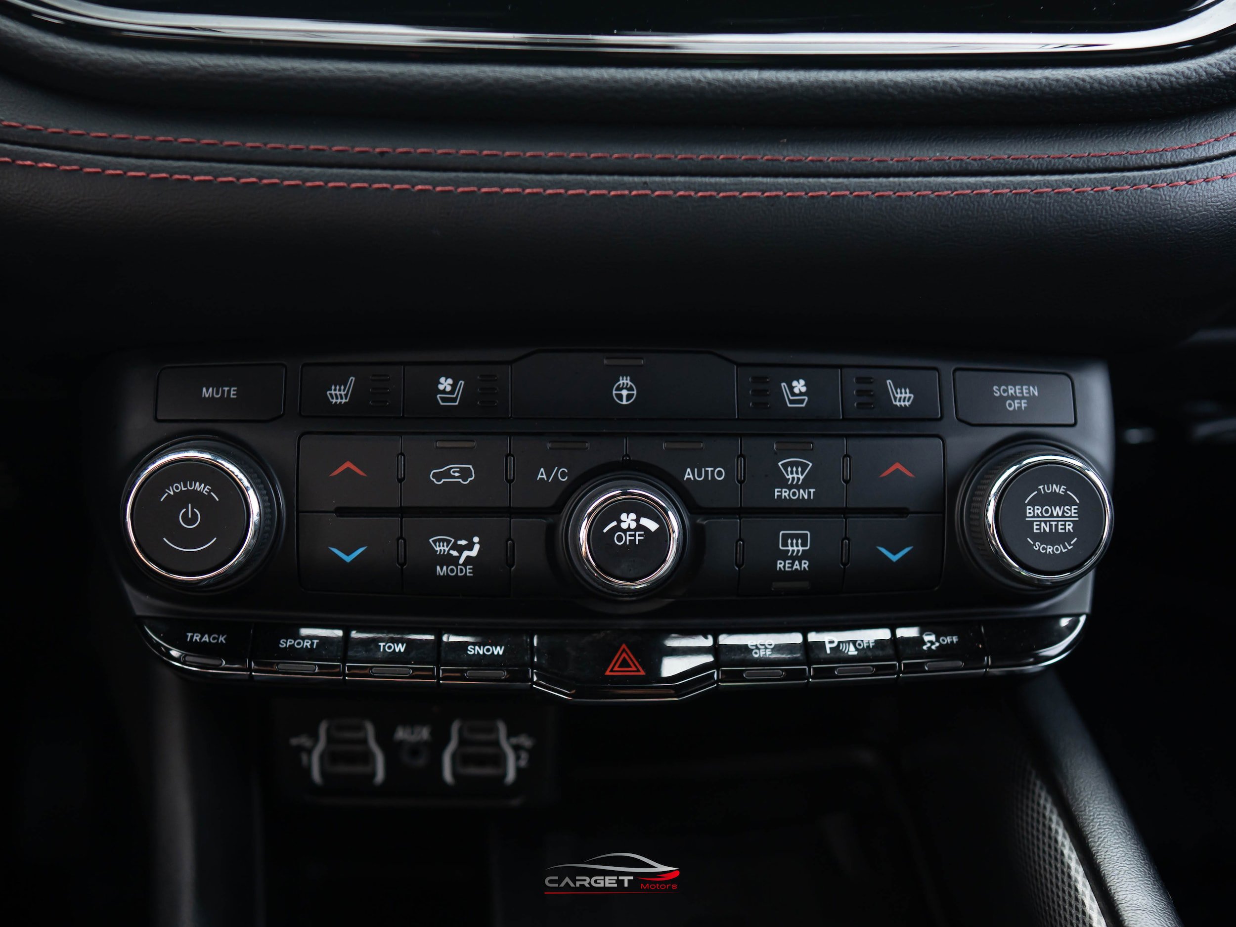 Used 2022 Dodge Durango R/T w/ Tow 'N Go Package AWD/4WD image 34