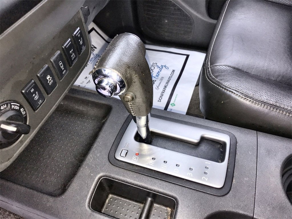 Used 2014 Nissan Frontier PRO-4X w/ Pro-4x Luxury Package image 20