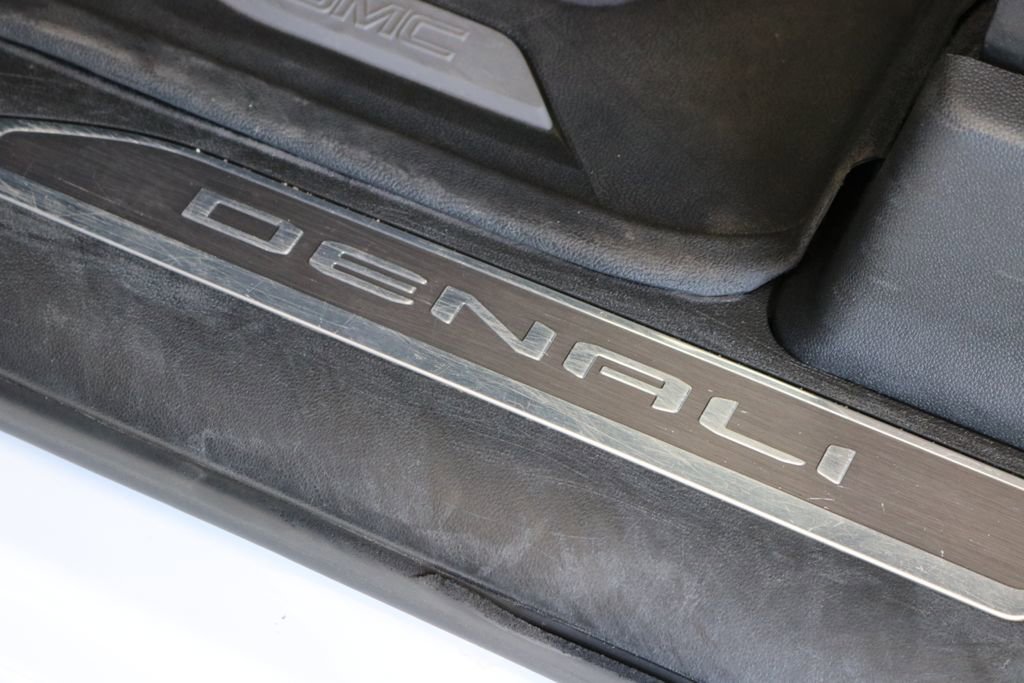 Used 2020 GMC Sierra 1500 Denali AWD/4WD image 22
