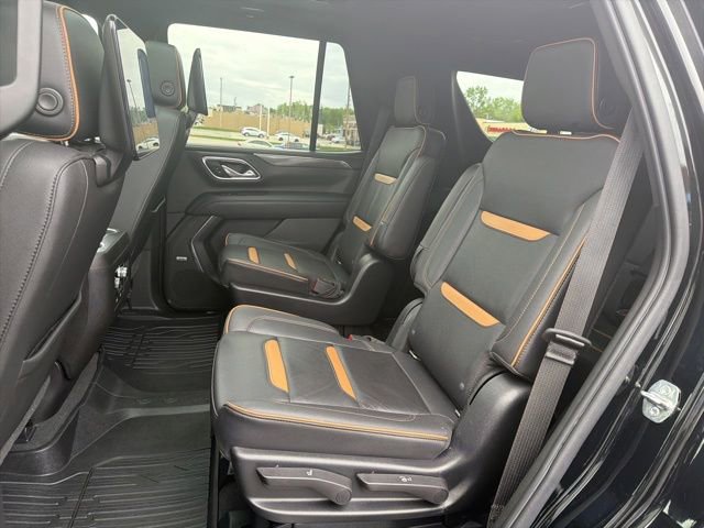 Used 2021 GMC Yukon AT4 w/ AT4 Premium Package AWD/4WD image 14