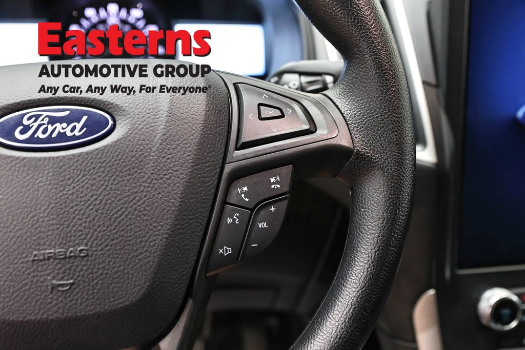 Used 2024 Ford Edge SE w/ Cargo Accessory Package AWD/4WD image 15