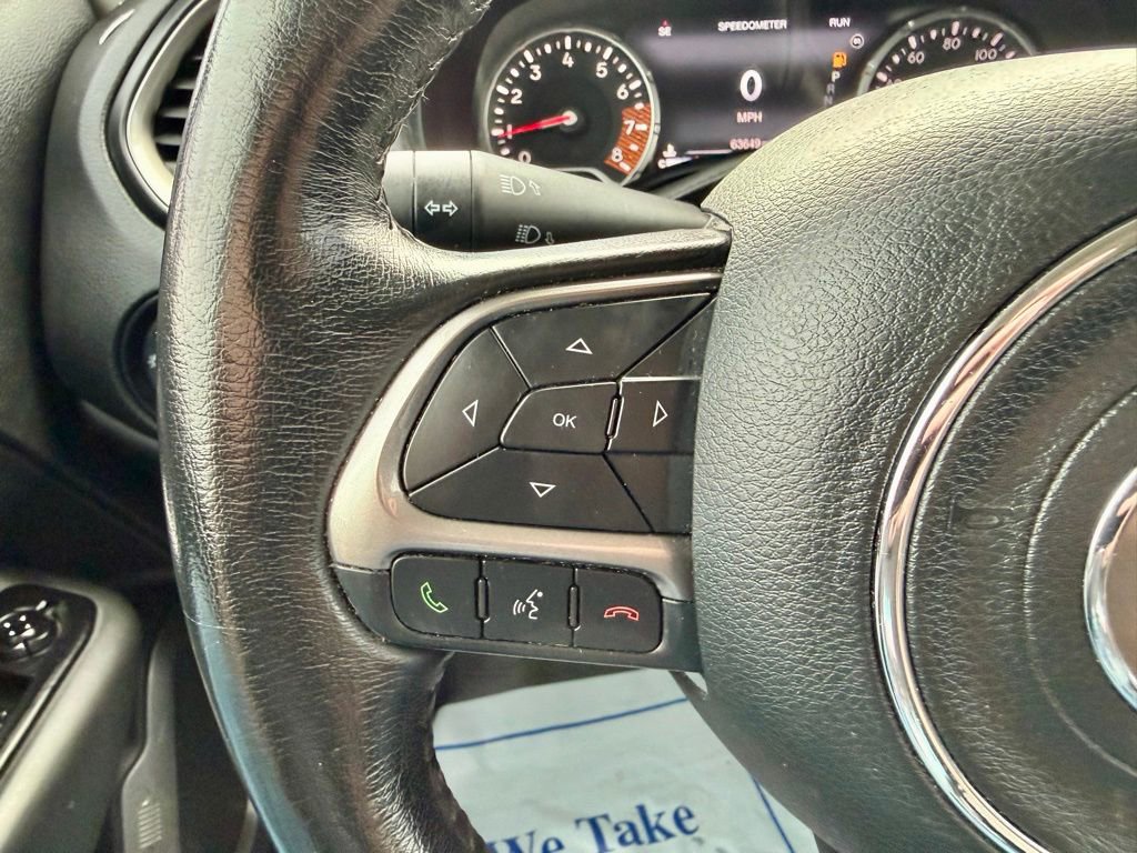 Used 2022 Jeep Renegade Limited image 19