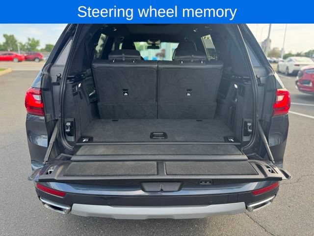 Used 2021 BMW X7 xDrive40i AWD/4WD image 27