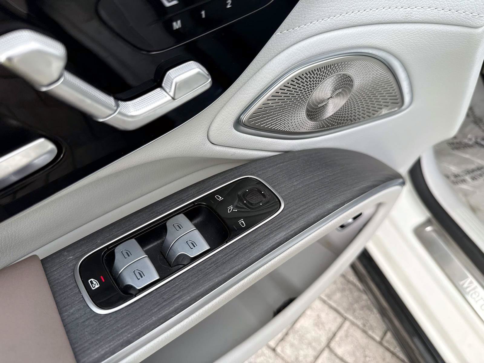 Certified 2023 Mercedes-Benz EQS 580 4MATIC Sedan image 18