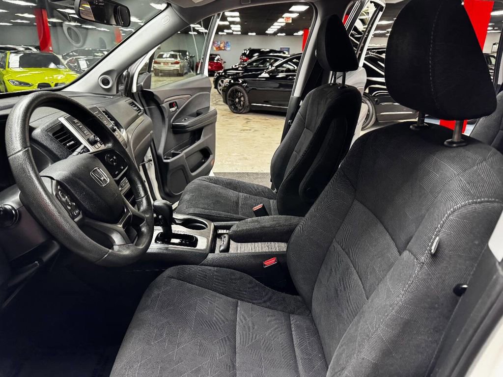 Used 2019 Honda Pilot LX image 34