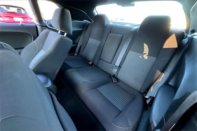 Used 2020 Dodge Challenger SXT image 19