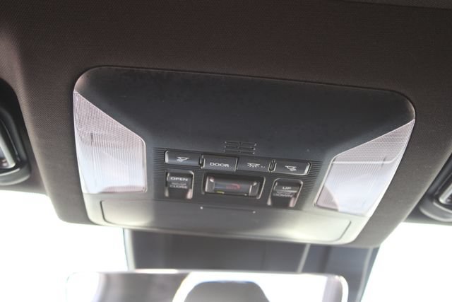 Used 2021 Toyota RAV4 SE w/ Weather & Moonroof Package AWD/4WD image 17