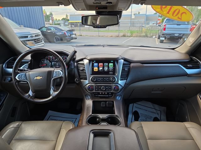 Used 2019 Chevrolet Suburban LT w/ Luxury Package AWD/4WD image 3