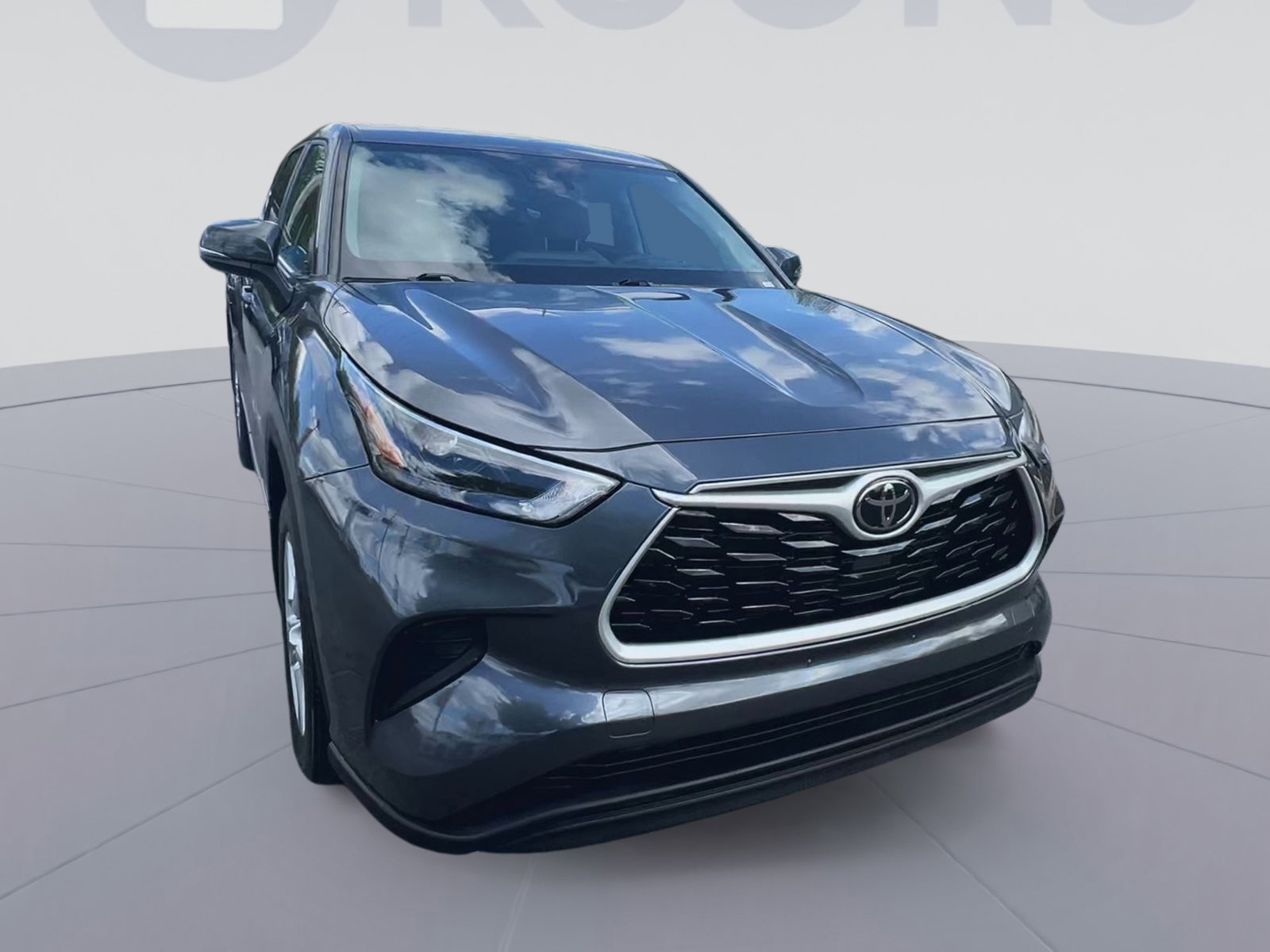 Used 2023 Toyota Highlander L AWD/4WD image 4