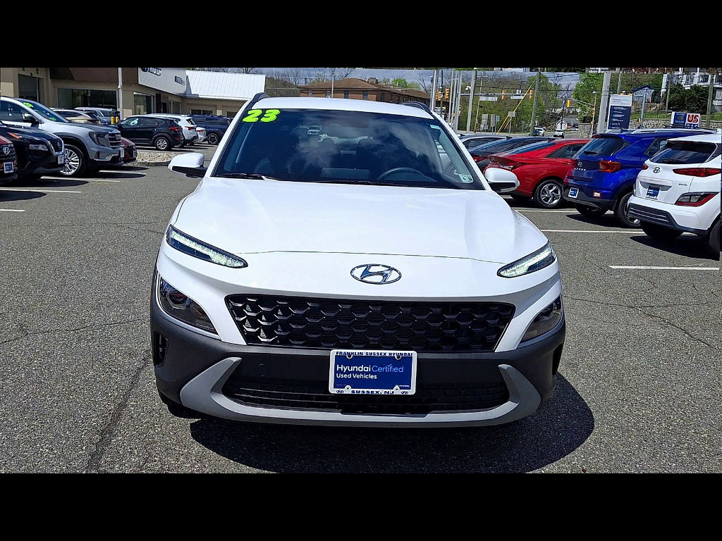 Certified 2023 Hyundai Kona SEL w/ Cargo Package AWD/4WD image 3