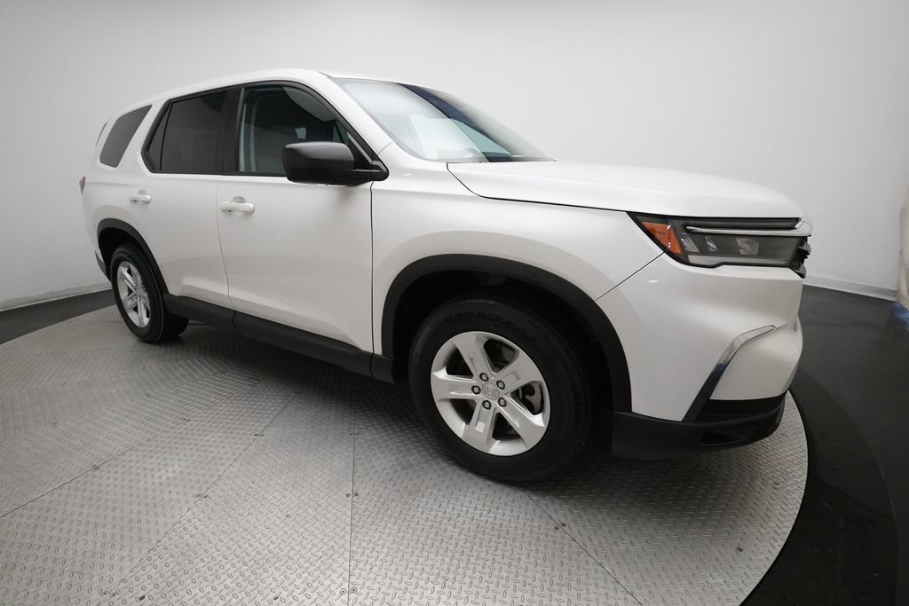 Certified 2023 Honda Pilot LX image 36