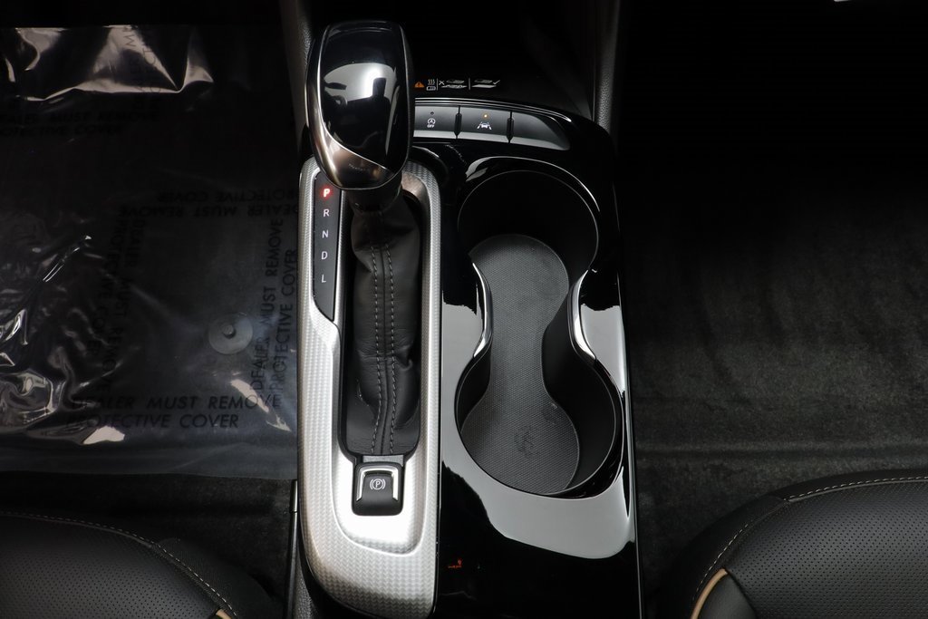 Certified 2025 Buick Envista Avenir image 12