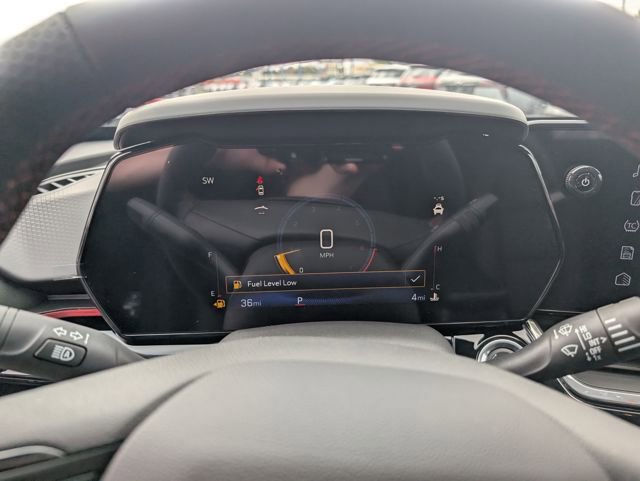 New 2026 Chevrolet Trax RS w/ Sunroof Package image 19