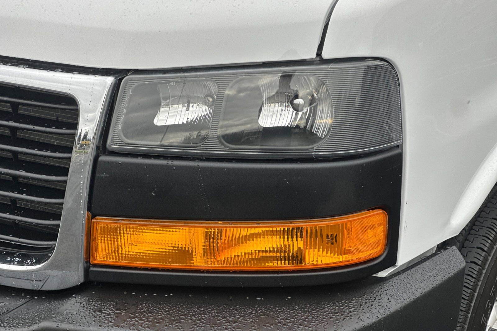 Used 2024 GMC Savana 2500 w/ Driver Convenience Package image 45