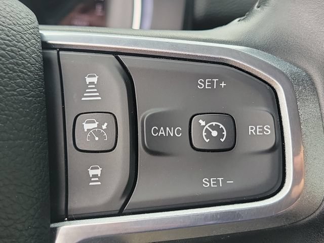 Used 2024 RAM 2500 Laramie w/ Safety Group AWD/4WD image 13