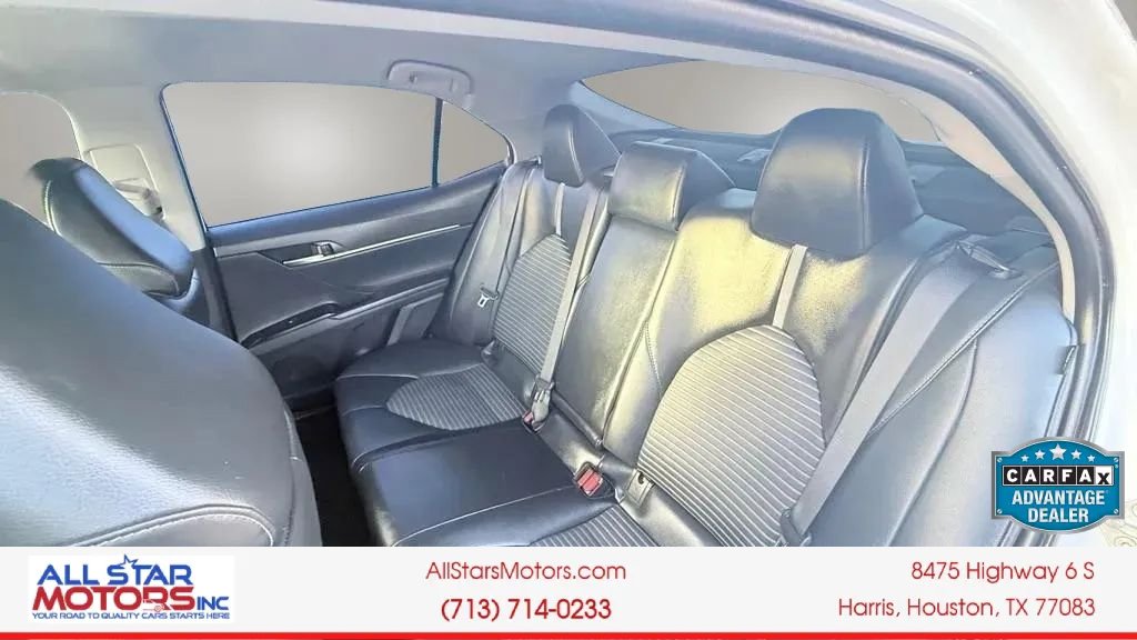 Used 2020 Toyota Camry SE w/ Carpet Mat Package FWD image 16