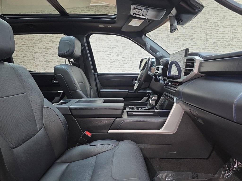 Used 2023 Toyota Tundra Platinum image 27