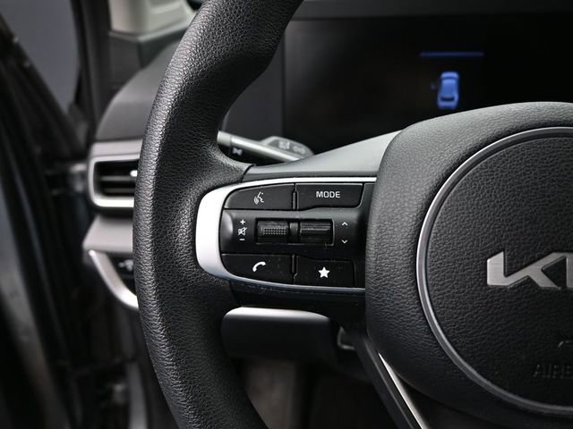 Used 2024 Kia Sportage LX image 18